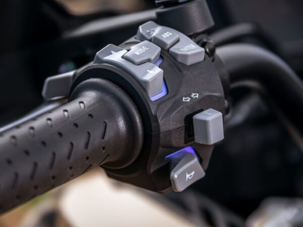 Voge-DS625X-3