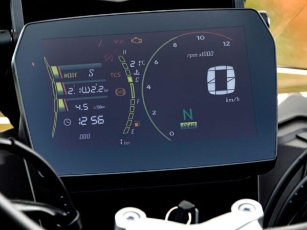 voge-DS625X-17