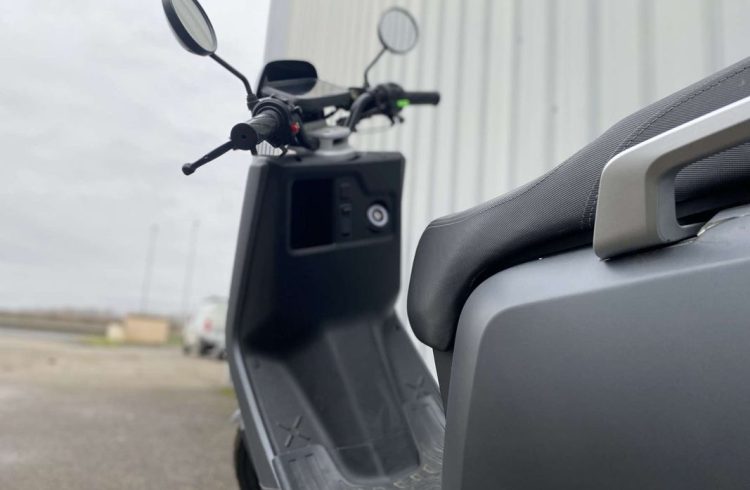 SCOOTER ÉLECTRIQUE NIU NQI GTS - OCCASION2