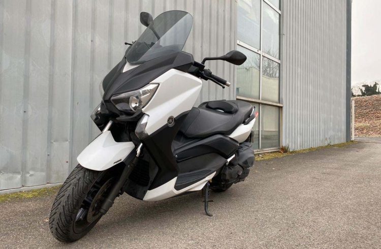 YAMAHA-XMAX-OCCASION