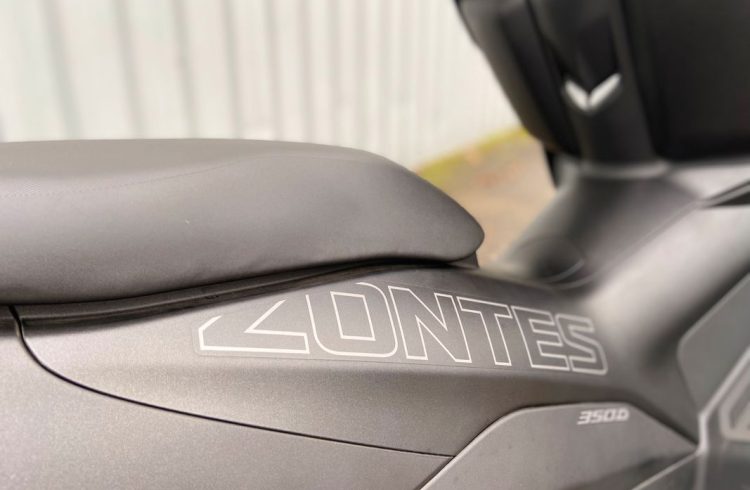 scooter zontes2